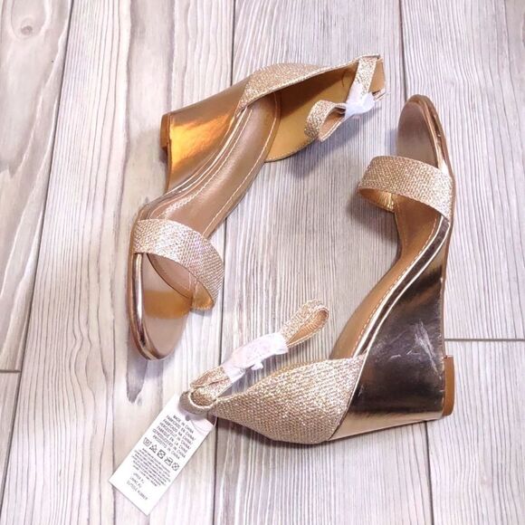 (47-1522) 🔥3/$20🔥  Mysoft Women's Glitter Wedges Open Toe Sandals Sz 6 - Picture 10 of 11